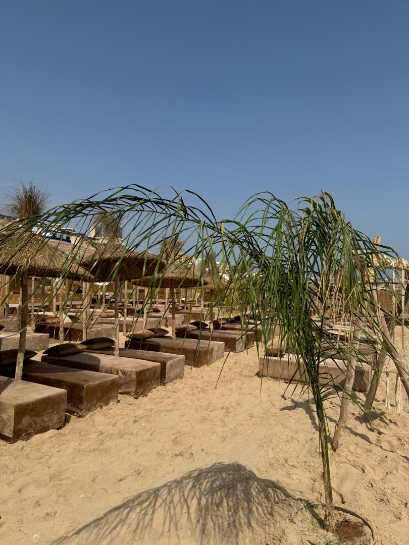 Terrasse du restaurant avec vue sur la mer